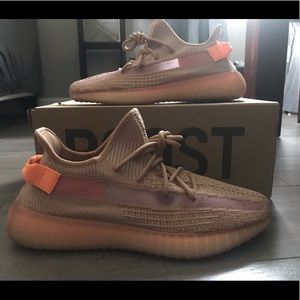 Yeezy 350 Boost V2 (SOLD)